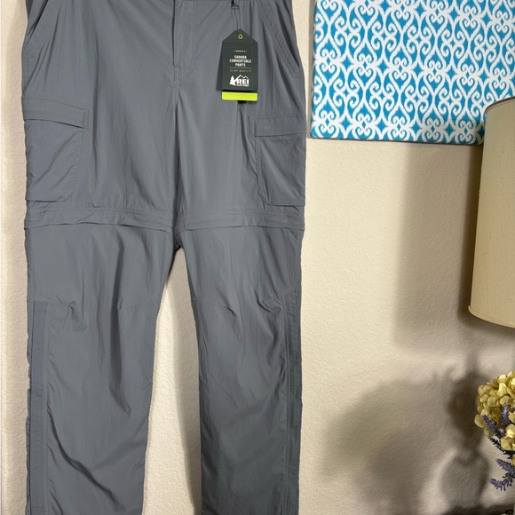 REI Co-op Sahara Convertible 2 in 1 weather resistant hike pants womens 14 - Picture 3 of 11